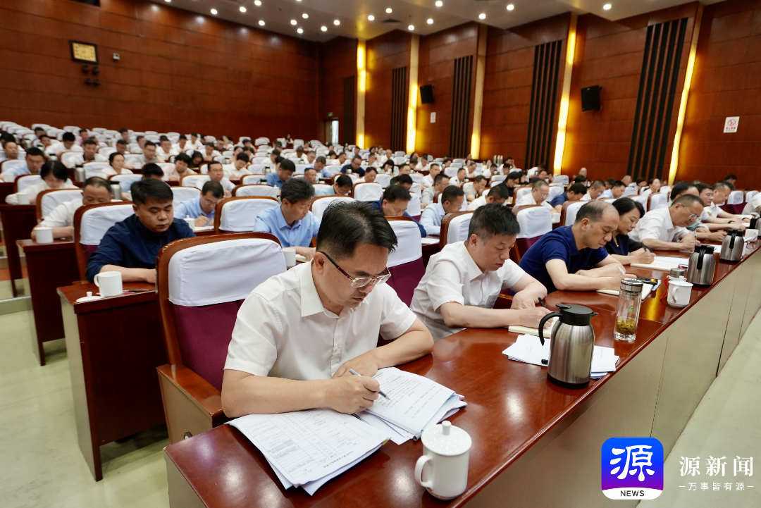 凝心聚力推动社会工作高质量发展——我国社会工作取得新成效、开创新局面