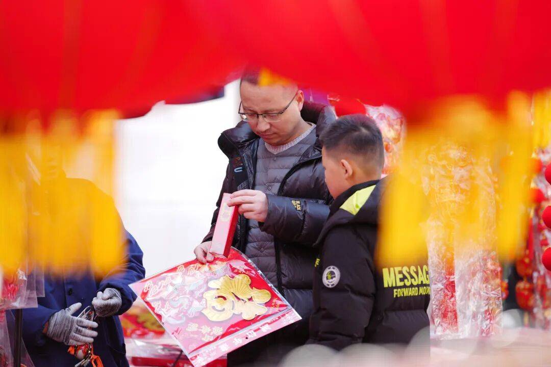 九州同春启新程 万家灯火映山河——各地群众欢度丙午马年春节