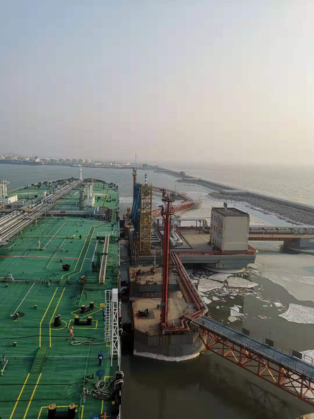 航运板块风险溢价抬升