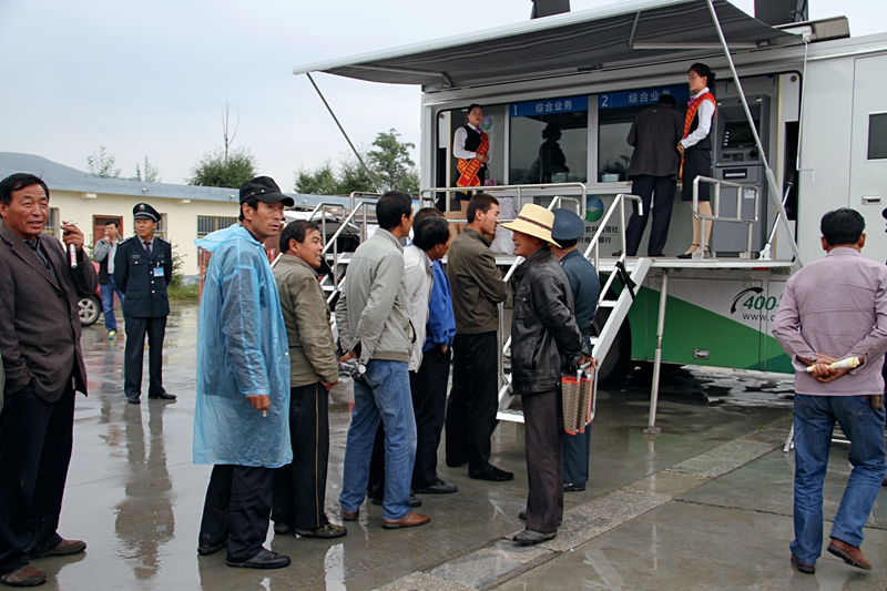 万联证券龙红亮：政府工作报告聚焦培育壮大新动能 引导金融发挥“活水”作用