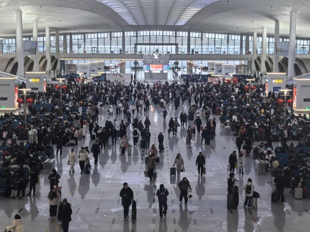 长三角铁路春运发送旅客首次突破1亿人次